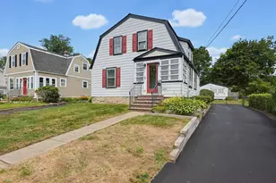 404 Park St, Stoughton, MA 02072 - Photo 1