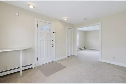 404 Park St, Stoughton, MA 02072 - Photo 7