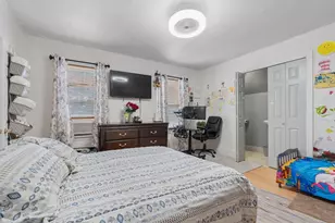 323 Rollstone St, Fitchburg, MA 01420 - Photo 25