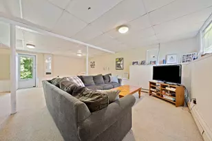 735 Pleasant St, Bridgewater, MA 02324 - Photo 23