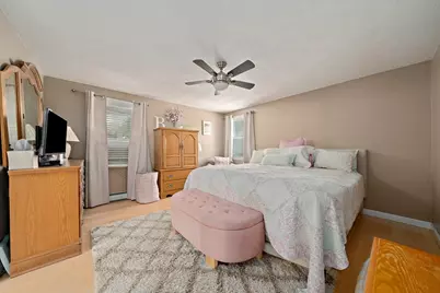 735 Pleasant St, Bridgewater, MA 02324 - Photo 17