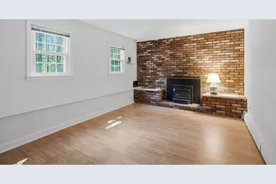 198 Hollis Rd, Lunenburg, MA 01462 - Photo 25