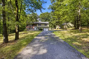 198 Hollis Rd, Lunenburg, MA 01462 - Photo 29