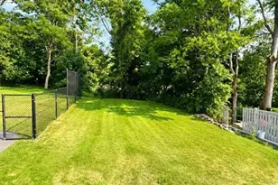 7 Ridge St, Winchester, MA 01890 - Photo 27