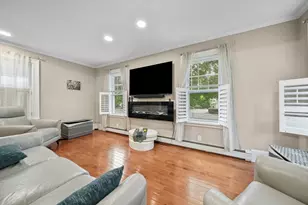 91 Elm St, Quincy, MA 02169 - Photo 11