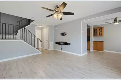 167 Greenbrook Dr #167, Stoughton, MA 02072 - Photo 7