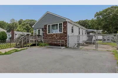 42 B St, Lynn, MA 01905 - Photo 1