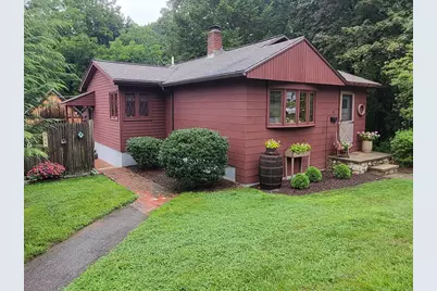 22 Hill St, Hopedale, MA 01747 - Photo 1