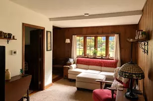 22 Hill St, Hopedale, MA 01747 - Photo 9