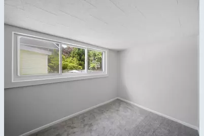 40 North St, Lowell, MA 01852 - Photo 27