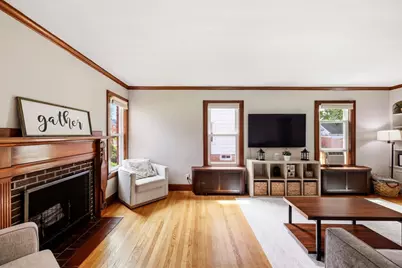 66 Rencelau St, Springfield, MA 01118 - Photo 7