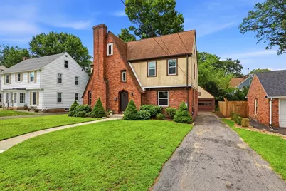 66 Rencelau St, Springfield, MA 01118 - Photo 3
