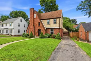 66 Rencelau St, Springfield, MA 01118 - Photo 3