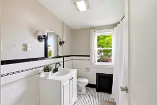 66 Rencelau St, Springfield, MA 01118 - Photo 29