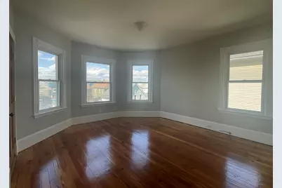 48 Woodlawn St #2, New Bedford, MA 02744 - Photo 17