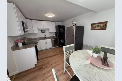55 Pomeroy Ave #3, Pittsfield, MA 01201 - Photo 5