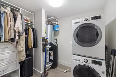 121 Portland Street #707, Boston, MA 02114 - Photo 17