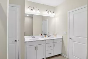 4 Peters Farm Wy, Westborough, MA 01581 - Photo 21