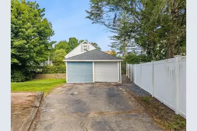 227 Dover St, Brockton, MA 02301 - Photo 41