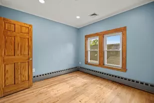 227 Dover St, Brockton, MA 02301 - Photo 15