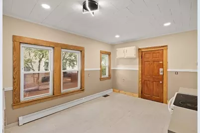 227 Dover St, Brockton, MA 02301 - Photo 33