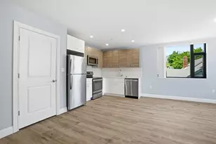 632 Centre St, Boston, MA 02139 - Photo 3