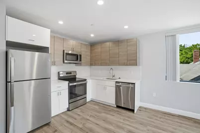 632 Centre St #203, Boston, MA 02139 - Photo 1