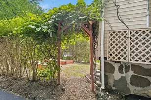 97 Melendy Ave, Watertown, MA 02472 - Photo 71