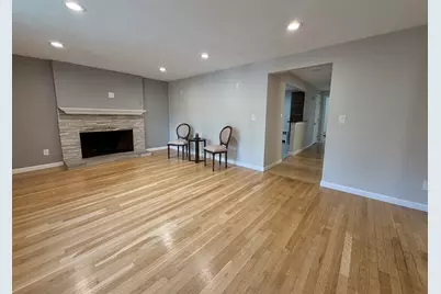 39 Townly Rd Watertown #1, Watertown, MA 02472 - Photo 5
