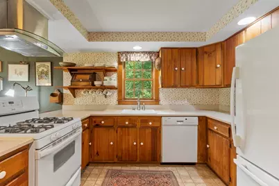 81 Vinton Pond Rd, Townsend, MA 01474 - Photo 11
