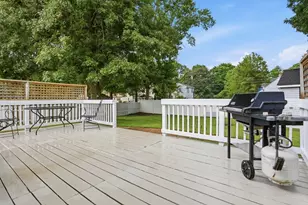 50 Pine St, Hudson, MA 01749 - Photo 33