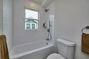 17 Macarthur St, Somerville, MA 02145 - Photo 13