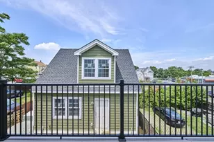 17 Macarthur St, Somerville, MA 02145 - Photo 27