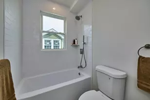 17 Macarthur St, Somerville, MA 02145 - Photo 13