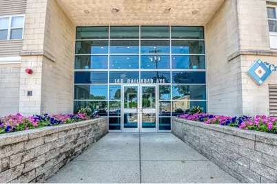 140 Railroad Ave #B403, Norwood, MA 02062 - Photo 3