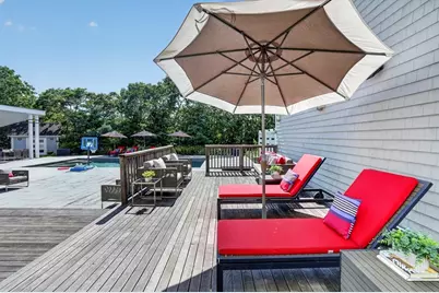 8 Woodhaven Dr, Edgartown, MA 02539 - Photo 29
