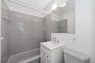 233 Commonwealth Ave, Boston, MA 02116 - Photo 21