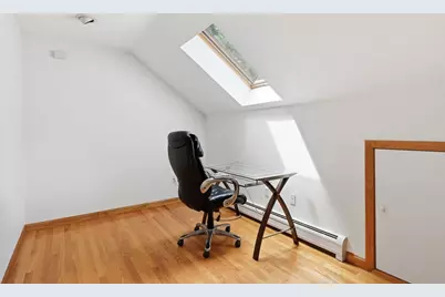 232 Gold St, Belchertown, MA 01007 - Photo 23