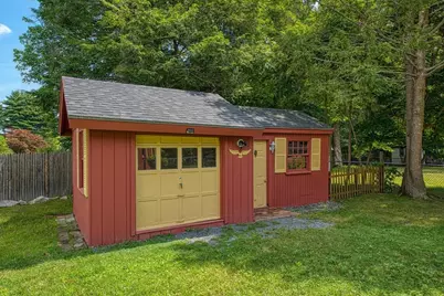 33 Upton St, Brockton, MA 02302 - Photo 35