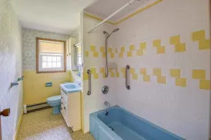 33 Upton St, Brockton, MA 02302 - Photo 29