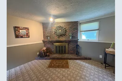 4 Crest Road, Framingham, MA 01702 - Photo 27