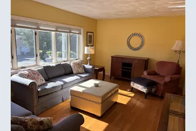 4 Crest Road, Framingham, MA 01702 - Photo 3
