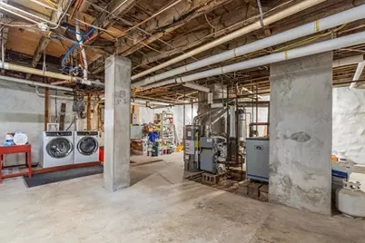 14 Wabon St, Boston, MA 02121 - Photo 37