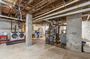 14 Wabon St, Boston, MA 02121 - Photo 37