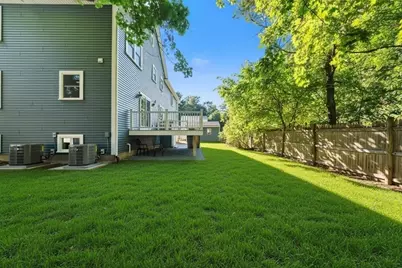 9 Sudbury, Wilmington, MA 01887 - Photo 3