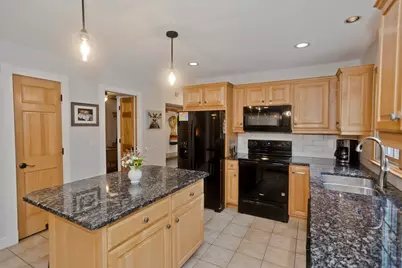 338 Bennett Rd, Hampden, MA 01036 - Photo 15