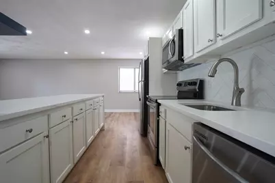 404 Langley Road #301, Newton, MA 02459 - Photo 3