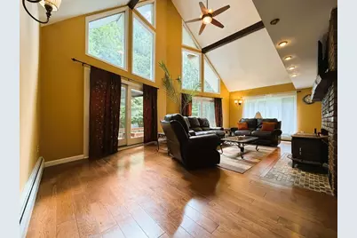 31 Green St, Northborough, MA 01532 - Photo 7