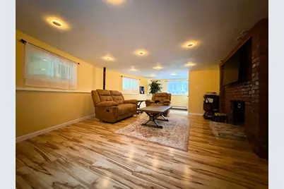 31 Green St, Northborough, MA 01532 - Photo 9