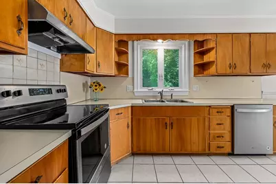 208 Stony Brook Road, Raynham, MA 02767 - Photo 9